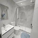 דירה Bright 3-Bedroom Apartment - Boavista & Casa Da Musica פורטו