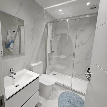 公寓 Bright 3-bedroom - Boavista & Casa Da Musica 波尔图